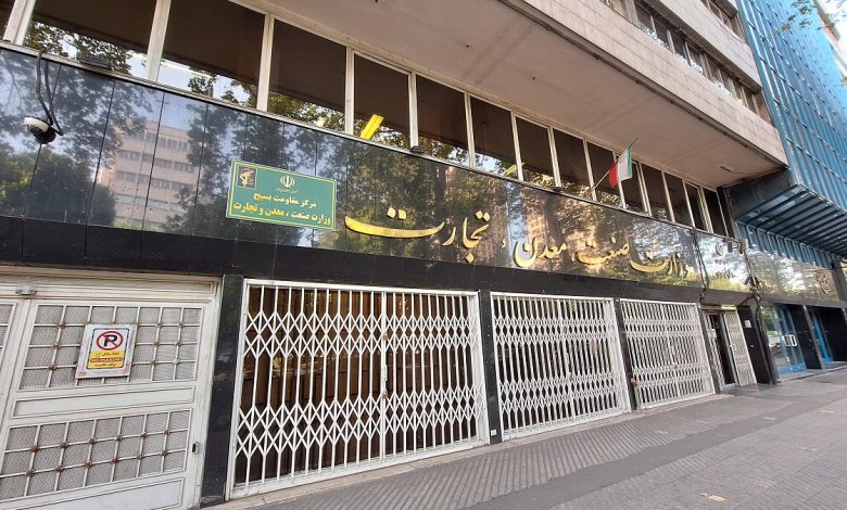 به شدت با گرانی قیمت خودرو مخالفیم اما ابزاری برای کنترل آن نداریم!